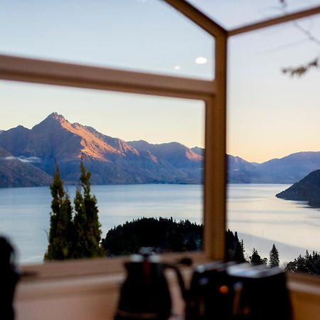 Queenstown Hill Haven Bagian luar foto