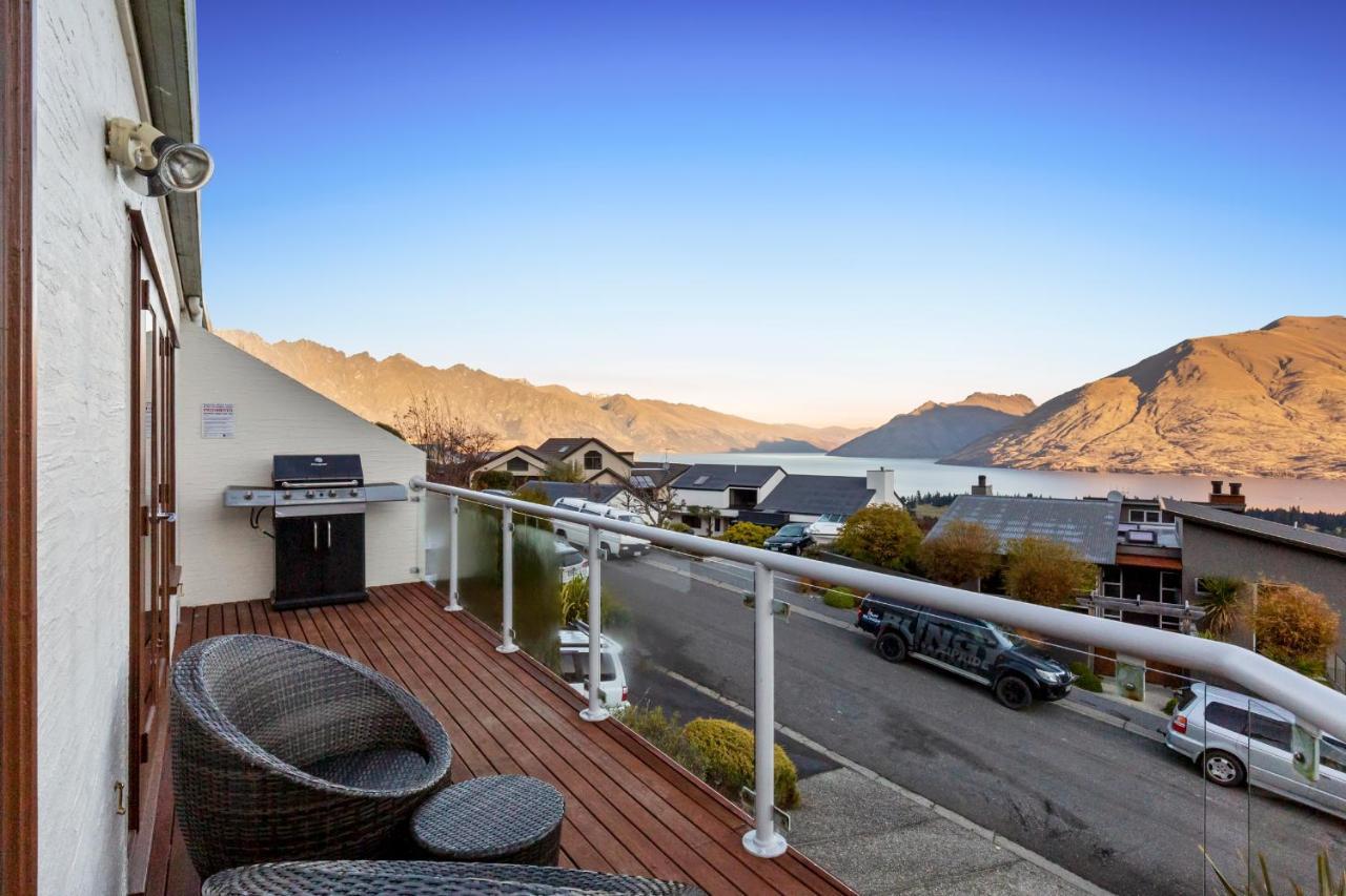 Queenstown Hill Haven Bagian luar foto